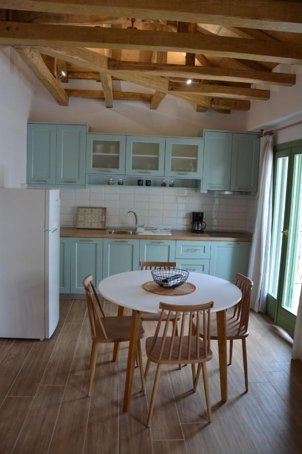 Laskarina Apartments Ліменас Екстер'єр фото
